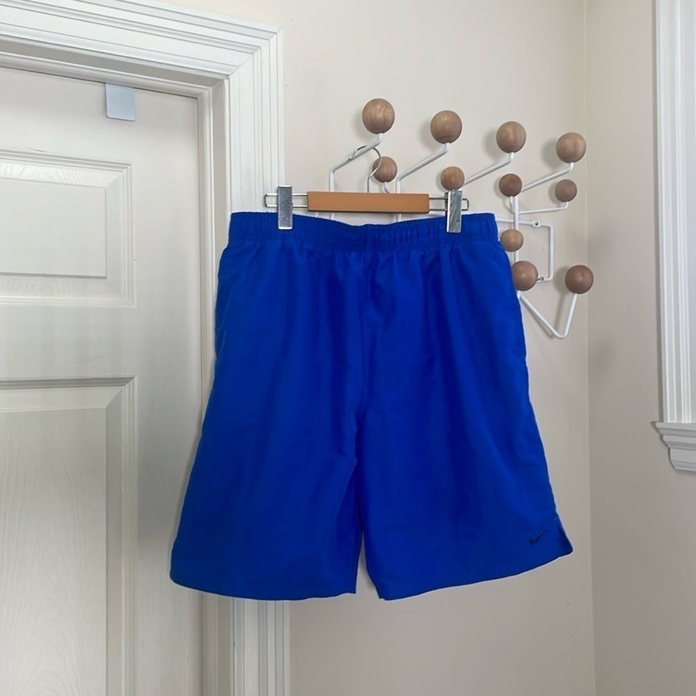 Nike - Classic Y2K 90s Athletic Shorts w/ Interior Mesh - Blue - Large
